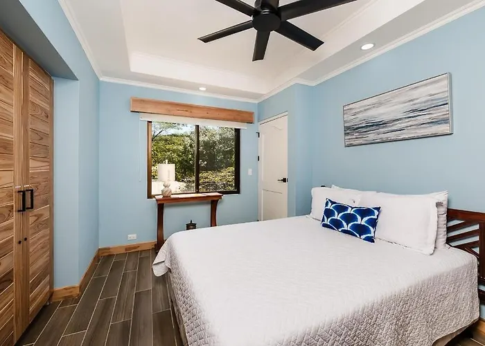 Wake Up To Ocean Views, Pool, Walk To Sandy