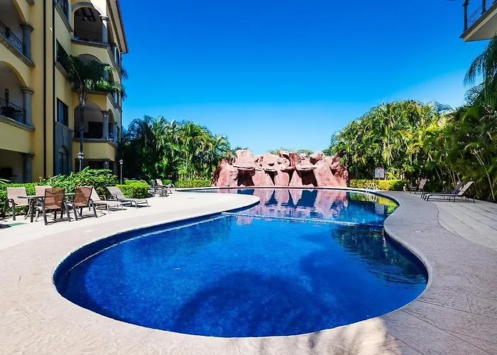 Wake Up To Ocean Views, Pool, Walk To Sandy